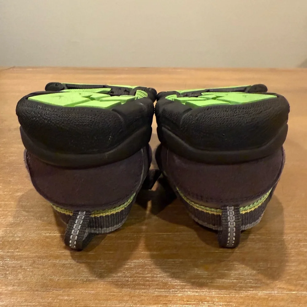 KEEN Big‎ Kids Newport H2 Sandal Racer Gray Sz US 5, EU 37